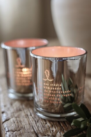 Majas Rosa Bandet Lykta SILVER - Låt oss stödja de kämpande..