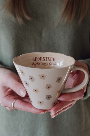 FYND! Majas Mugg Skörstark styrka i varje känsla