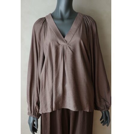 Luisa Blus Taupe