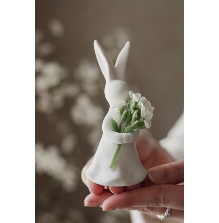 Majas Bunny med hllare fr ex blomma