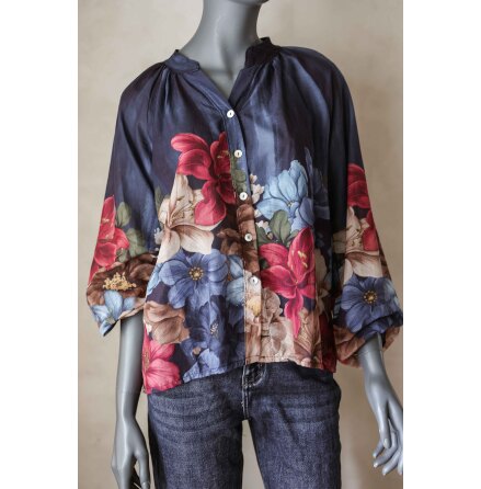 Rose Blus Bl�
